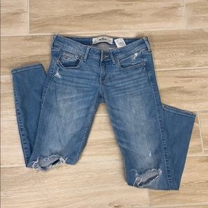 Hollister skinny blue jeans